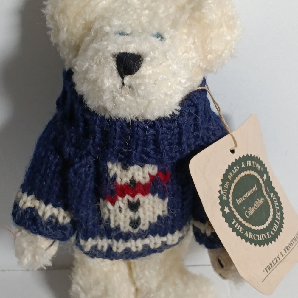 Boyds Bear FreezyT. Frostman Snowman Sweater